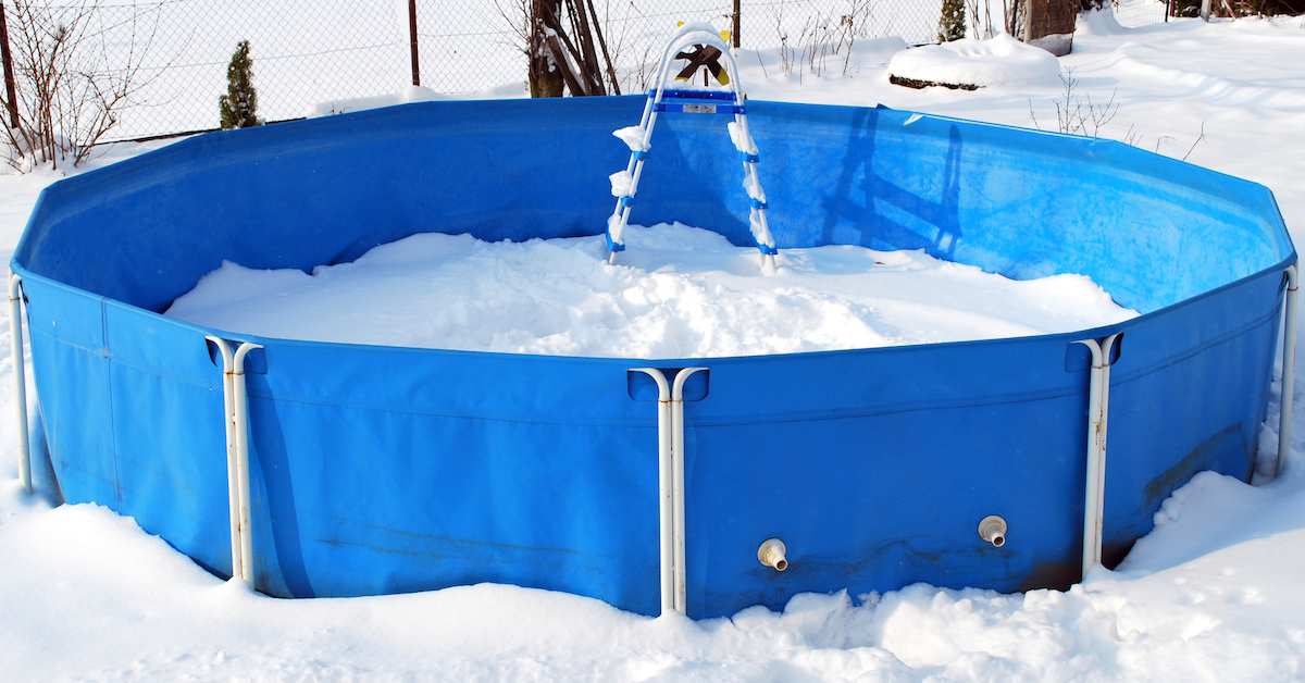 Jak zazimovat bazén - krok za krokem