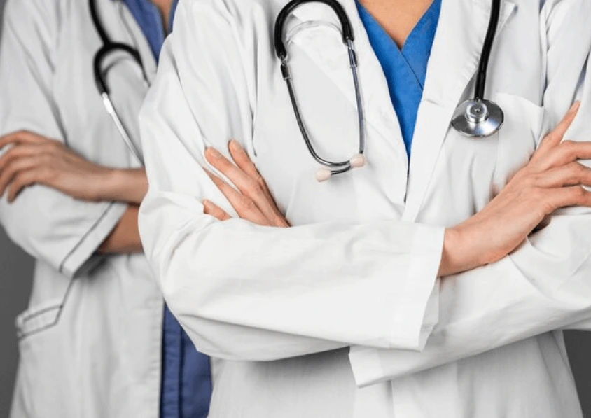 Co je koronarografie: Postup pro vyšetření cév srdce