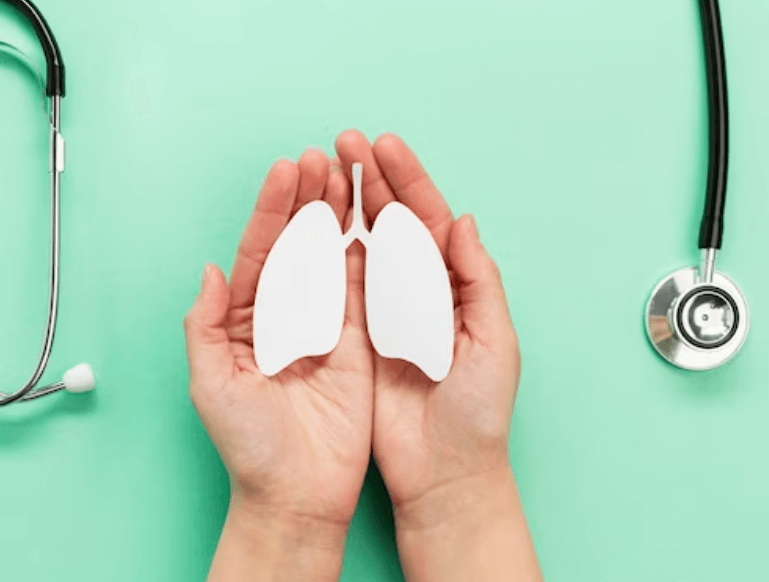 Co je rozedma plic: Příznaky, příčiny a léčba