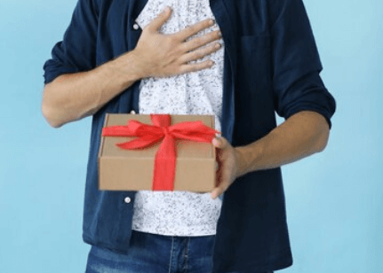 Co kamarádovi k narozeninám: Tipy na skvělé dárky