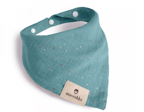 Bavlněné bryndáky: Nezbytný doplněk pro péči o dítě