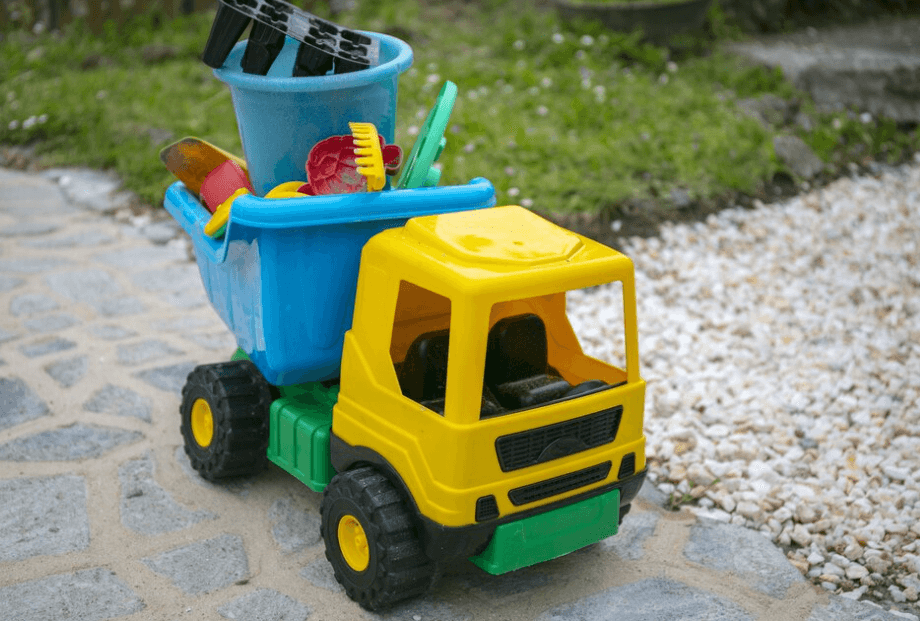 Jak vybrat ty nejlepší hračky na zahradu