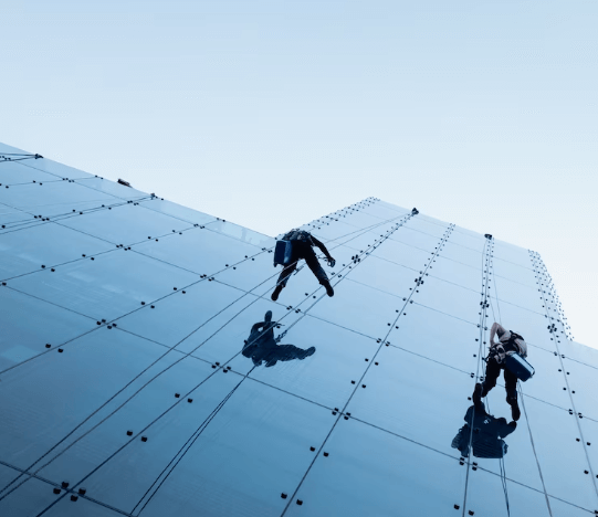 Co jsou výškové práce a o co se starají?