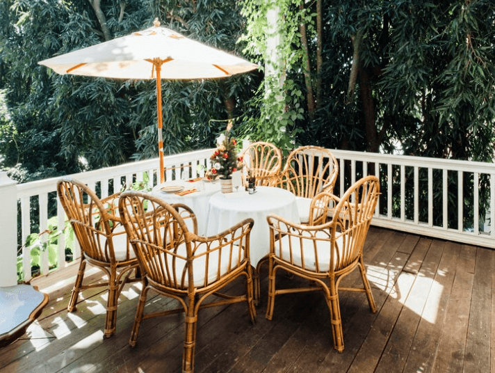 Jak udržet dřevěný zahradní nábytek v co nejlepším stavu?