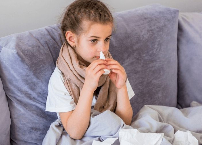 Co je to rýma u dětí a jak se léčí