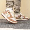 tenisky a boty nike dunk low medium curry panske damske DD1390-100 1 d