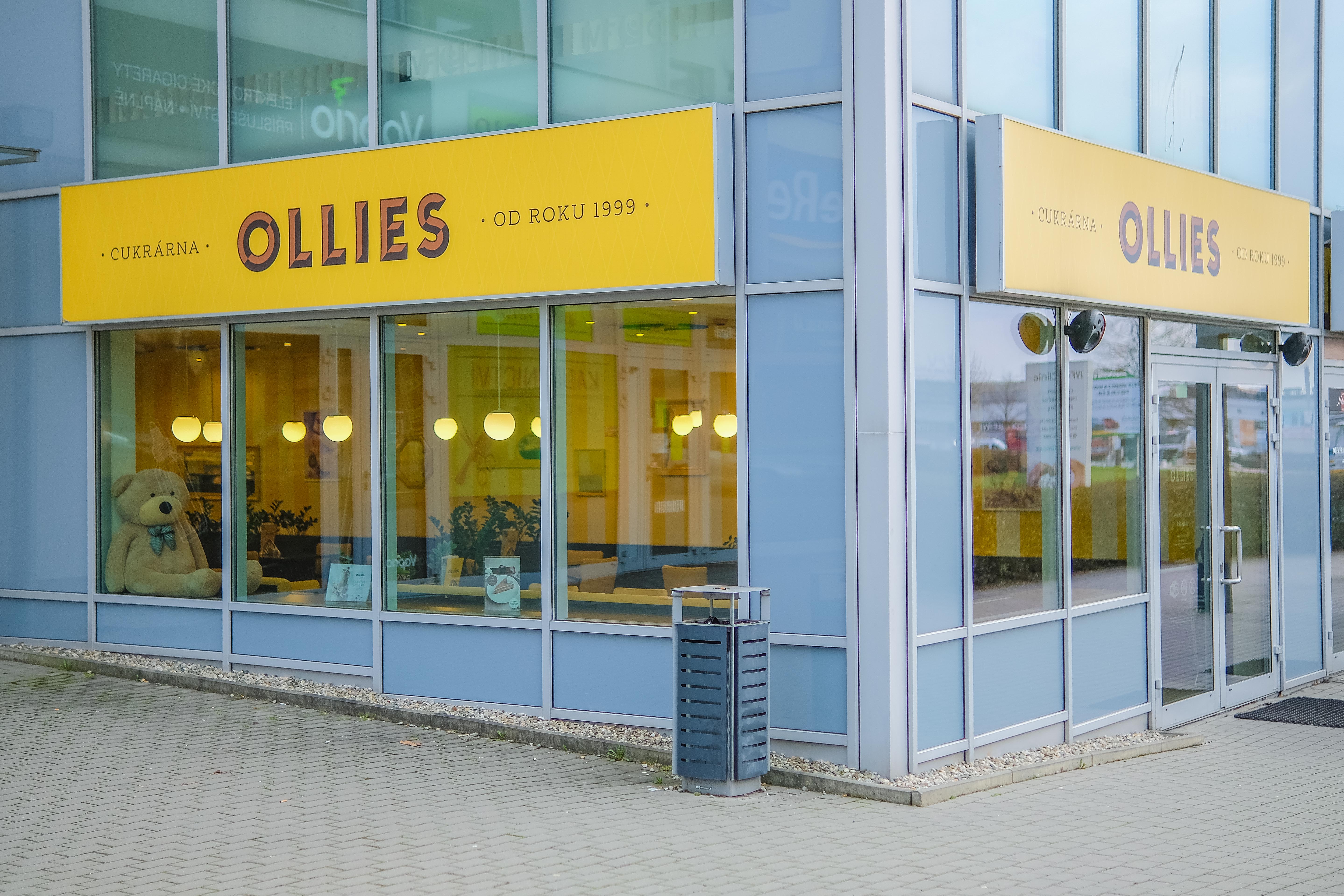 ollies-2-abacb539-82ff-4d34-88fe-d0b991ee32ff-min