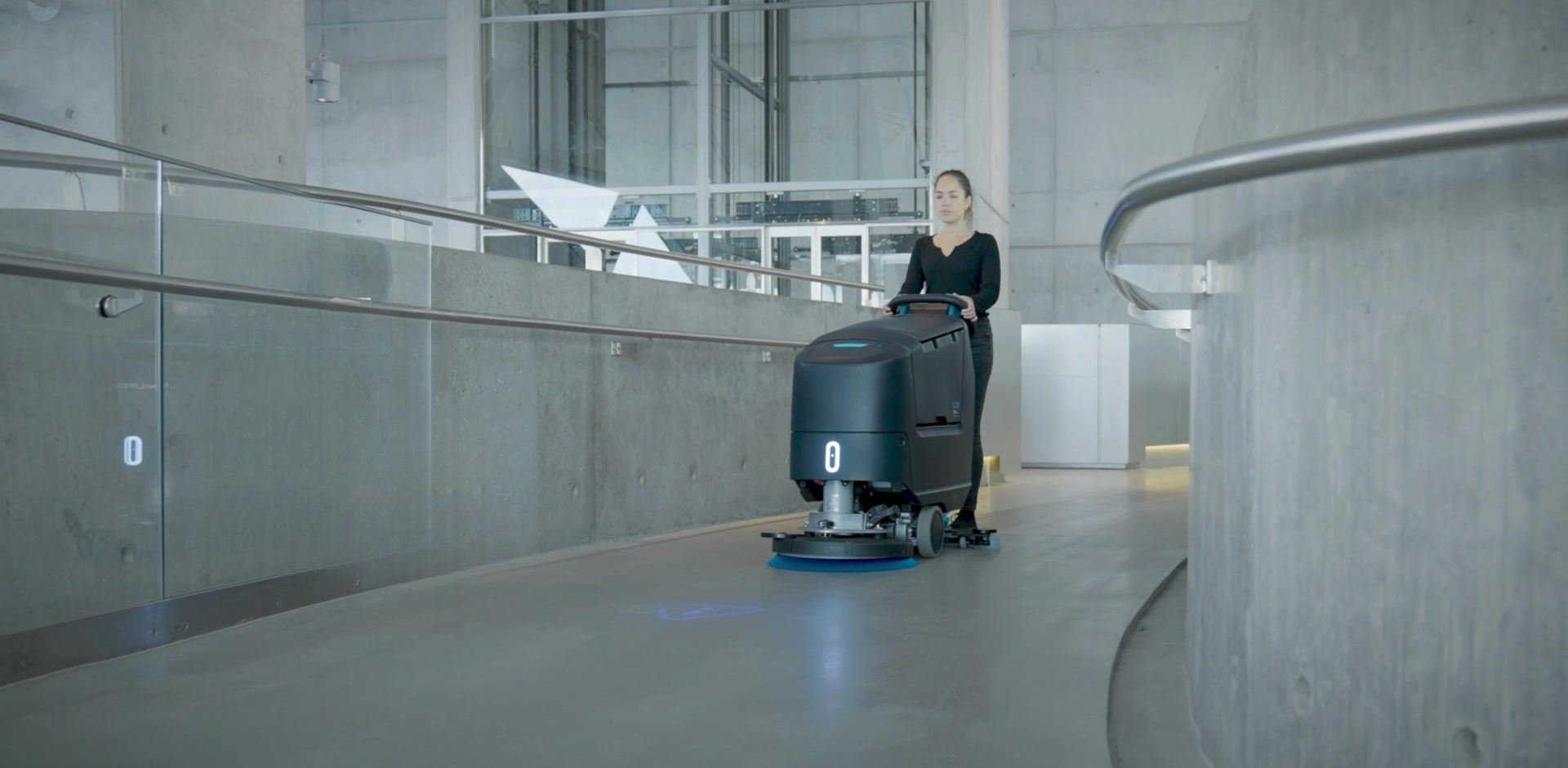 podlahove-myci-stroje