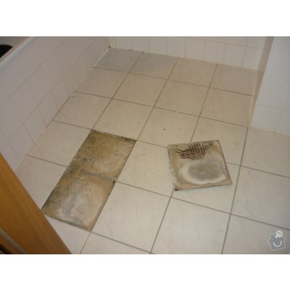 oprava dlazby v koupelne P1060203