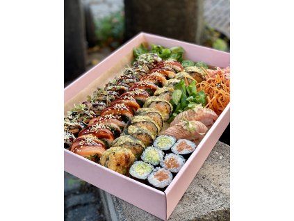 SUSHI SET MESIACA