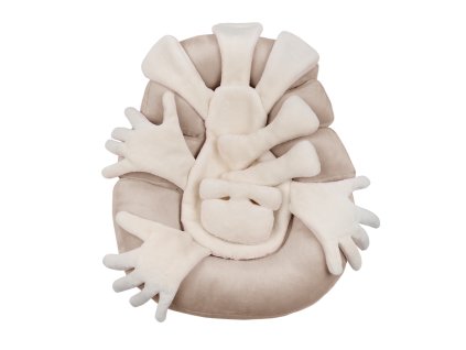 413 hnizdecko intensive vnitrni cast objimaci ruce 3 bezova