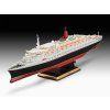 queen elizabeth 2 1 1200 revell 05806 01