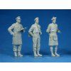 120685 6 british officers 1 35 miniart