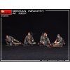 120898 10 german infantry at rest 1 35 miniart