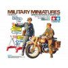 154924 1 diorama set motorcycle orderly 1 35