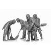 164110 4 chernobyl 3 rubble cleaners 5 figures 1 35