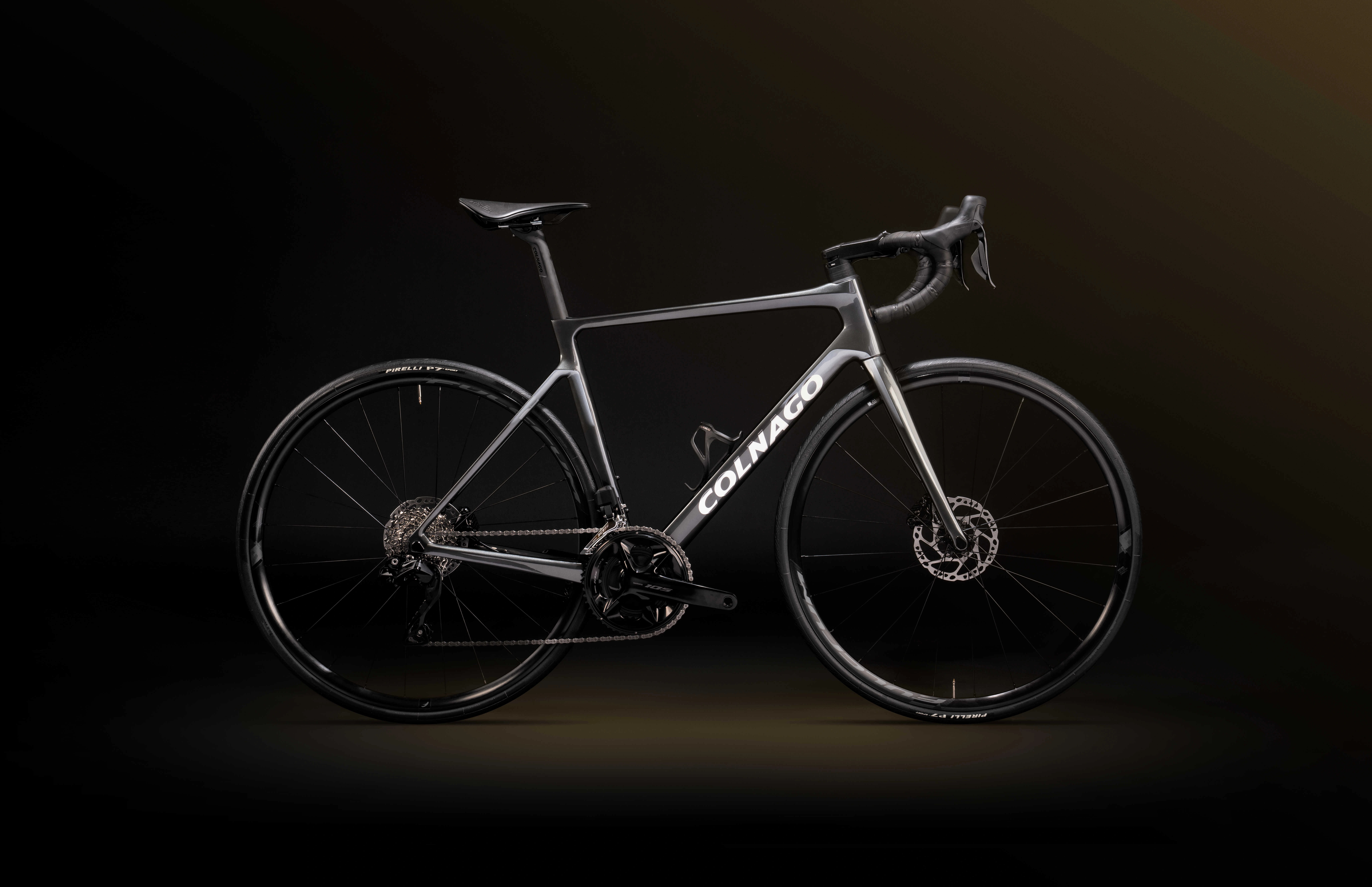 colnago-v4-grigio---fondo-nero