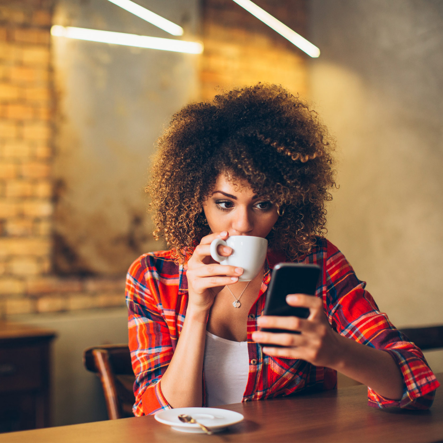 Pourquoi nous n'avons pas d'agents commerciaux ni de magasins