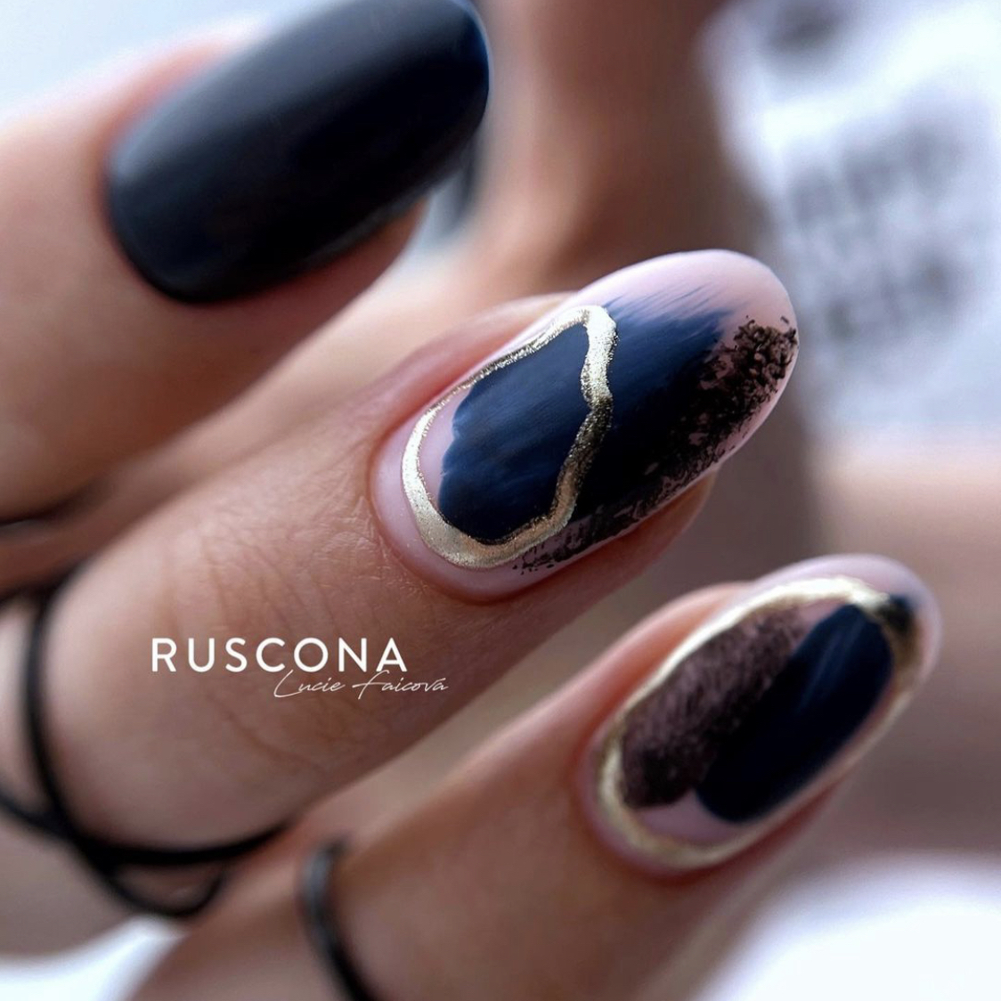 Ongles d'Halloween 2023