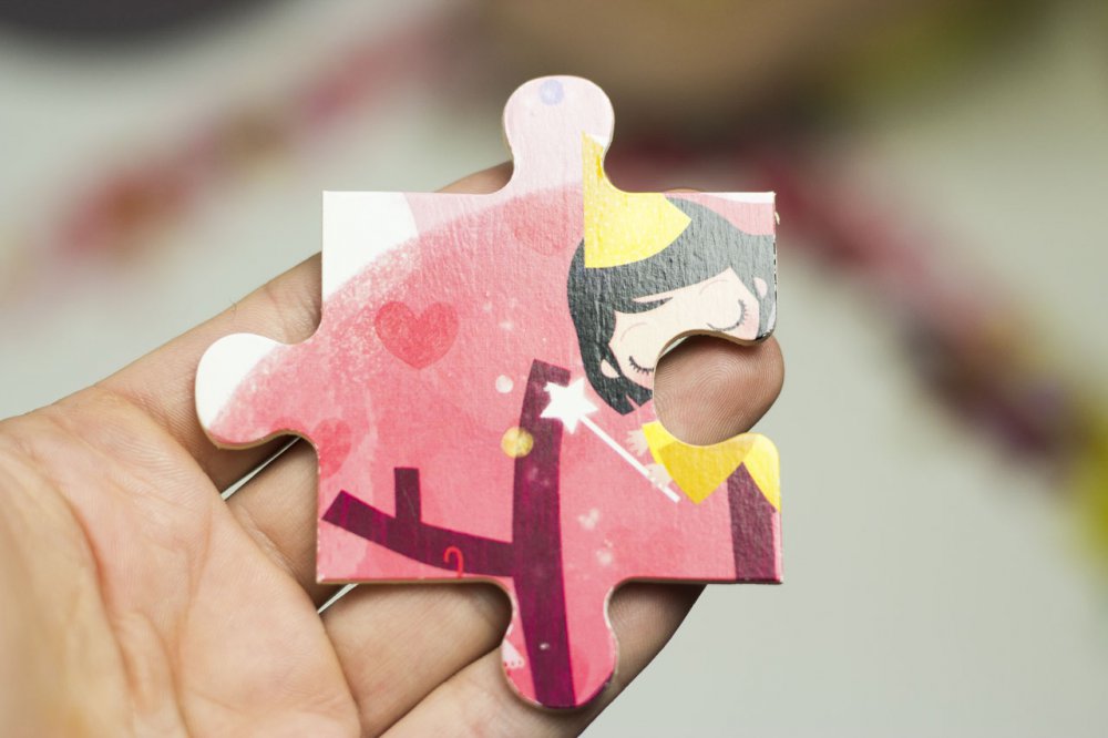 t5a664c36ea22a-drevene-puzzle-vilac-kvetinova-princezna-10blog