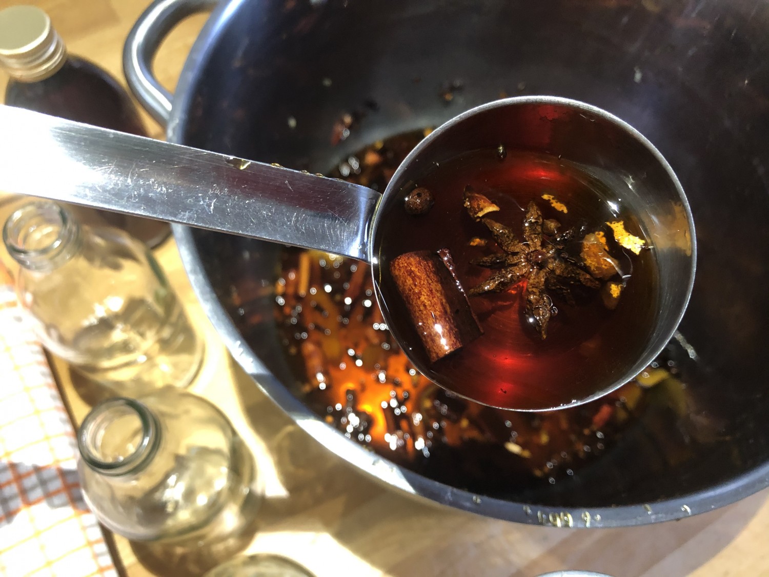 Sirup-do-svareneho-vina