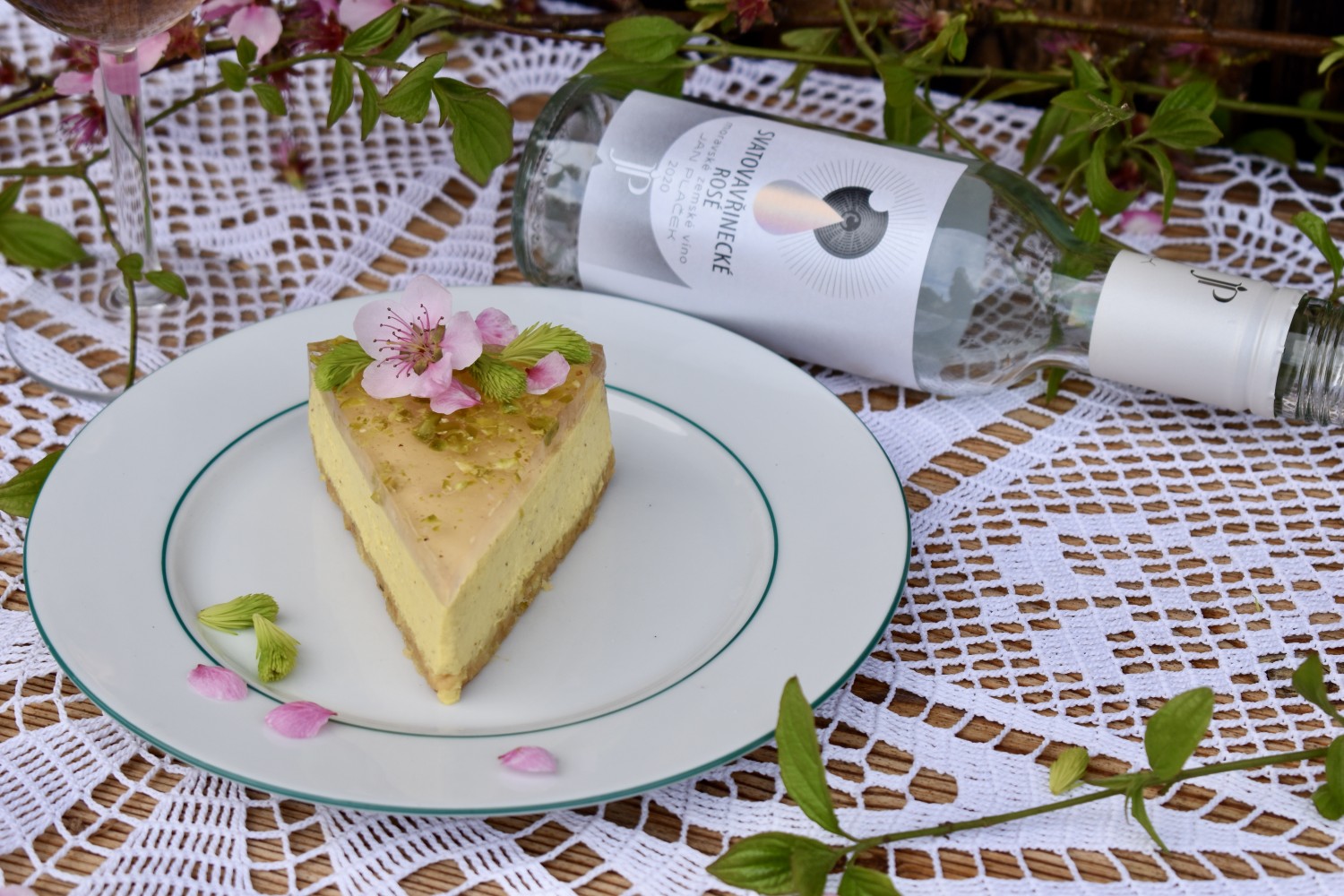 Cheesecake-s-vinnym-zele