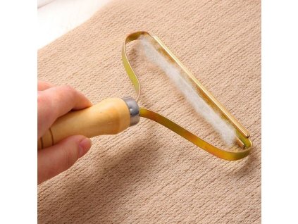 Odstraňovač chlupů a žmolků