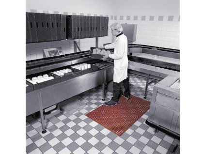 Červená gumová protiskluzová kuchyňská rohož Sanitop, Red - 91 x 594 x 1,27 cm