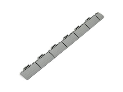 Šedý plastový nájezd "samice" pro terasovou dlažbu Linea Marte - 60 x 5,2 x 1,3 cm