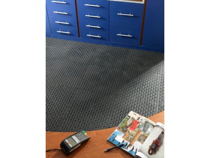 Černá PVC vinylová zátěžová puzzle protiúnavová dlažba Tenax - 47,5 x 47,5 x 0,8 cm