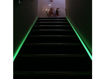 Fotoluminiscenční vyznačovací páska FLOMA Super Glow in the Dark - 15 m x 2,5 cm