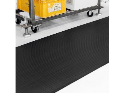 Černá rýhovaná protiskluzová průmyslová rohož COBARIB - 10 m x 90 cm x 3 mm