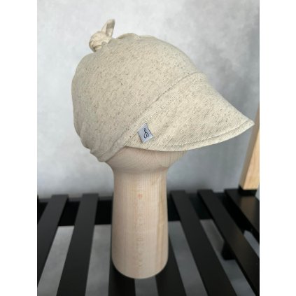 Bavlněný dětský šátek s kšiltem Béžový