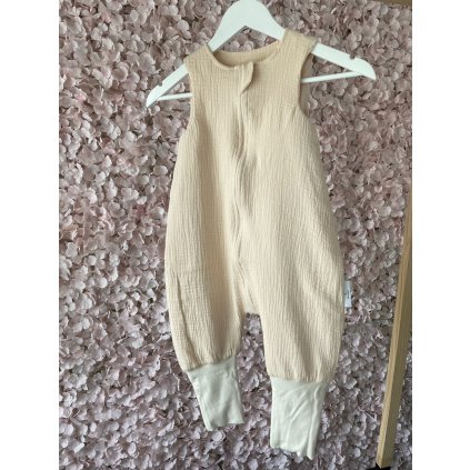 E9327852 ACC2 4915 B585 9B96267BE976