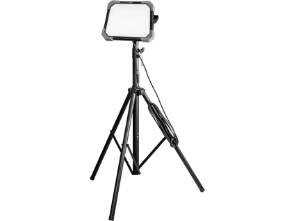 1586 1 reflektor led vcetne stativu 3 m