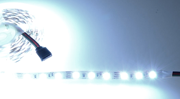 rgb_rgbw_led_rgb_pasik_biela