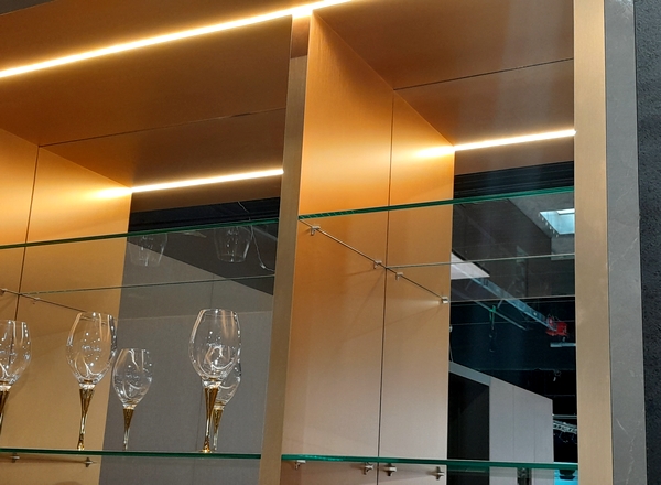 horneosvetlenieskrinkyledpasikom_teplabiela