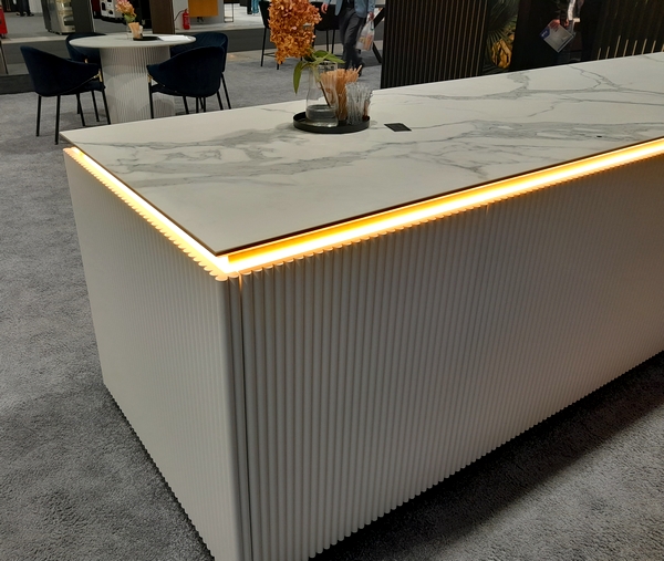 kuchyna_pracovnyostrov_ledosvetlenie