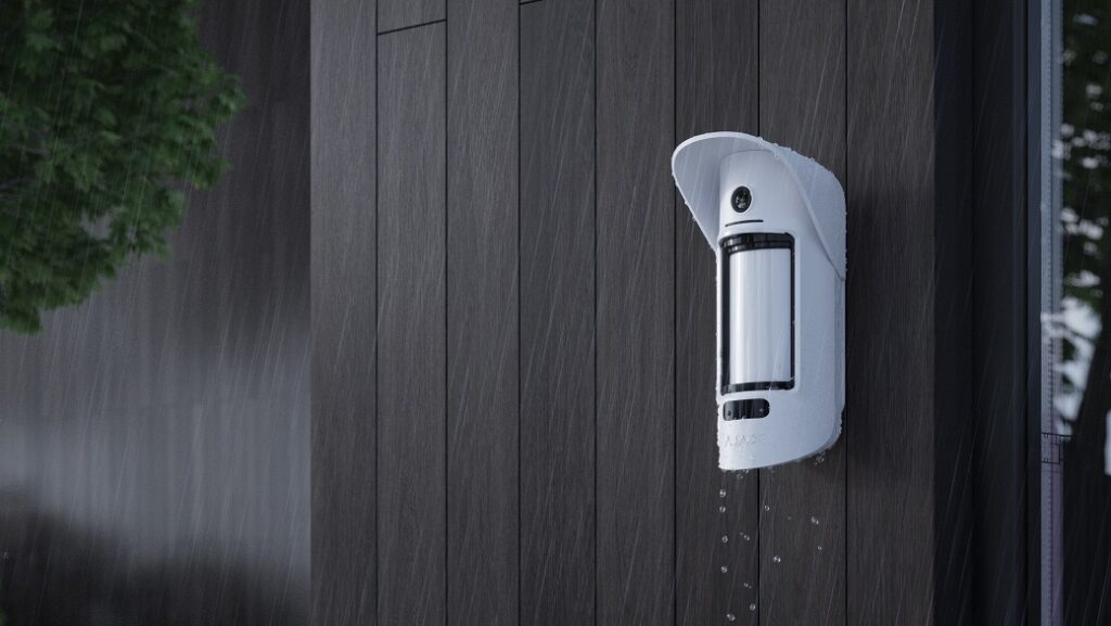 motioncam-outdoor-8-1024x577
