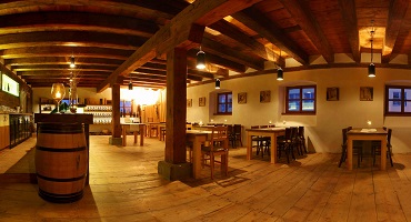 Vinařství Hanzel restaurace - k dobrému vínu patří dobré jídlo