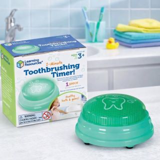 🪥✨ Dvě minuty čištění? Teď už žádný boj! Barevný světélkující časovač od Learning Resources pomůže dětem dodržet...