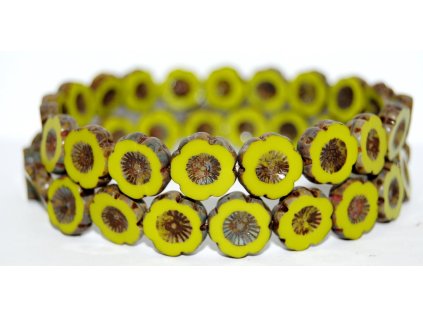 Hawaii flowers 14mm - Table cut beads