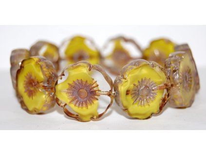 Hawaii flowers 22mm - Table cut beads