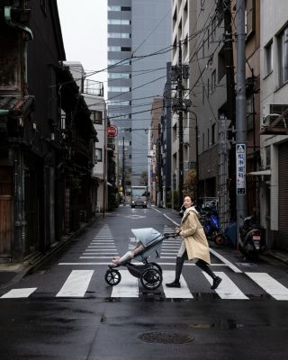 Kamkoliv. Kdykoliv. S Thule Urban Glide 3 zvládnete všechno. 🖤 #ondalek #thule #urbanglide3 #kocarek #sportovnikocarek