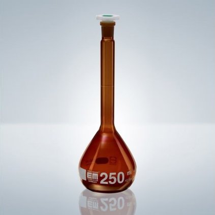 Odměrná baňka s PE uzávěrem a zábrusem, hnědé sklo, třída A (Varianta NZ-7/16, Objem 5 ml)