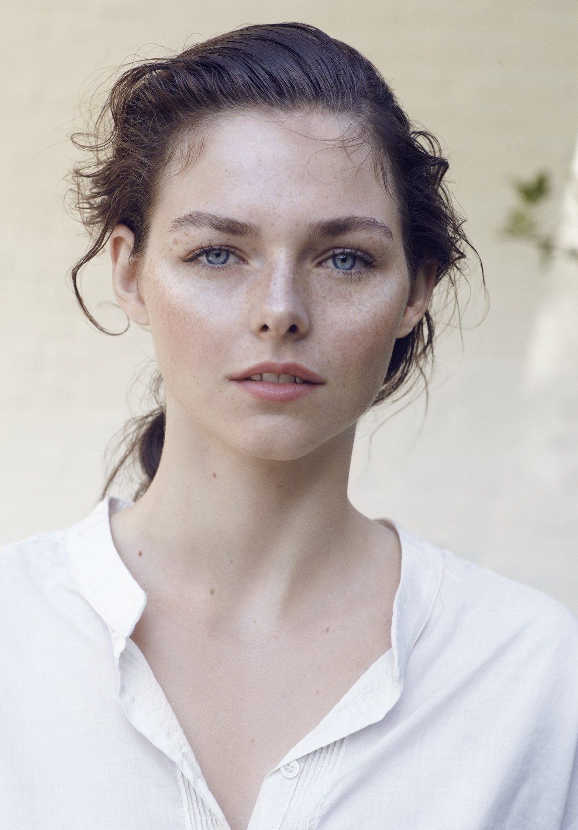 Kjaer-Weis-July-Look-Radiance