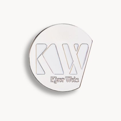 CreamEyeShadow Contentful PDP OverheadIconicEdition OffWhite 8a9c5c83 1269 432f 9539 e157b4dcafee