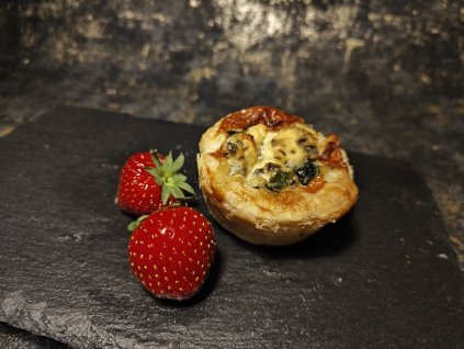 MINI QUICHE S MODRÝM SÝREM