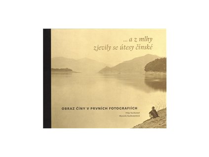 ...a z mlhy zjevily se útesy čínské