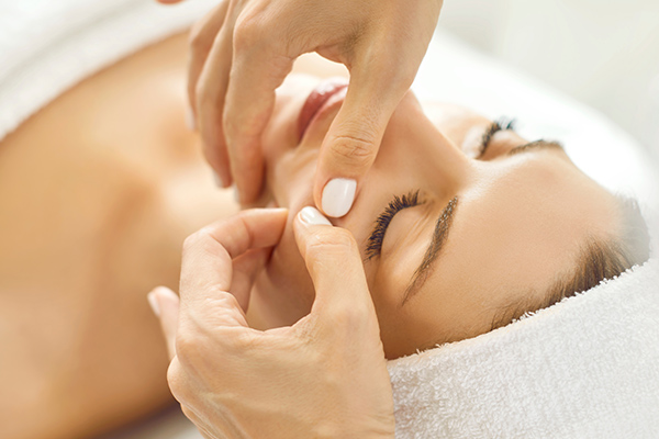 ANTI-AGE ošetření | Institut Esthederm